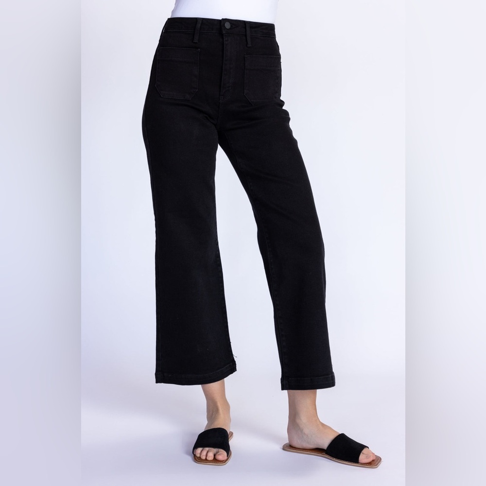 ‘Just Black’ brand High Waist Wide Leg ‘Caroline’ Jean NWT SIZE 26